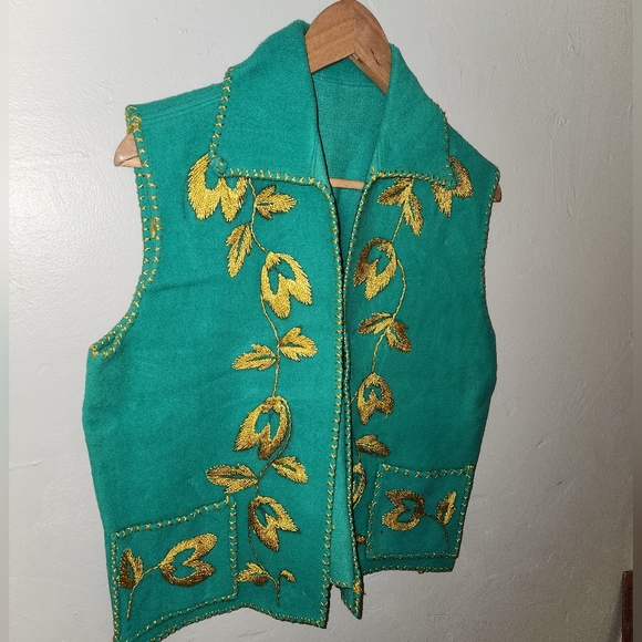 Vintage 1970s Golden Silk Thread Embroidered Wool Vest - Picture 4 of 14